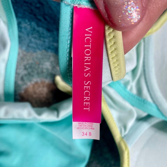 Victoria's Secret Underwire Bikini set - Picture 7 of 7